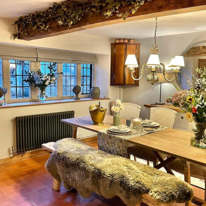 Fordview Cottage Is Full Of Cotwolds Charm Upper Slaughter Exterior foto