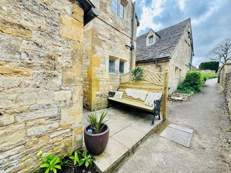 Fordview Cottage Is Full Of Cotwolds Charm Upper Slaughter Exterior foto